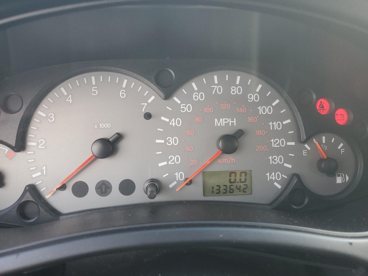 2001 Ford Focus - Image 9