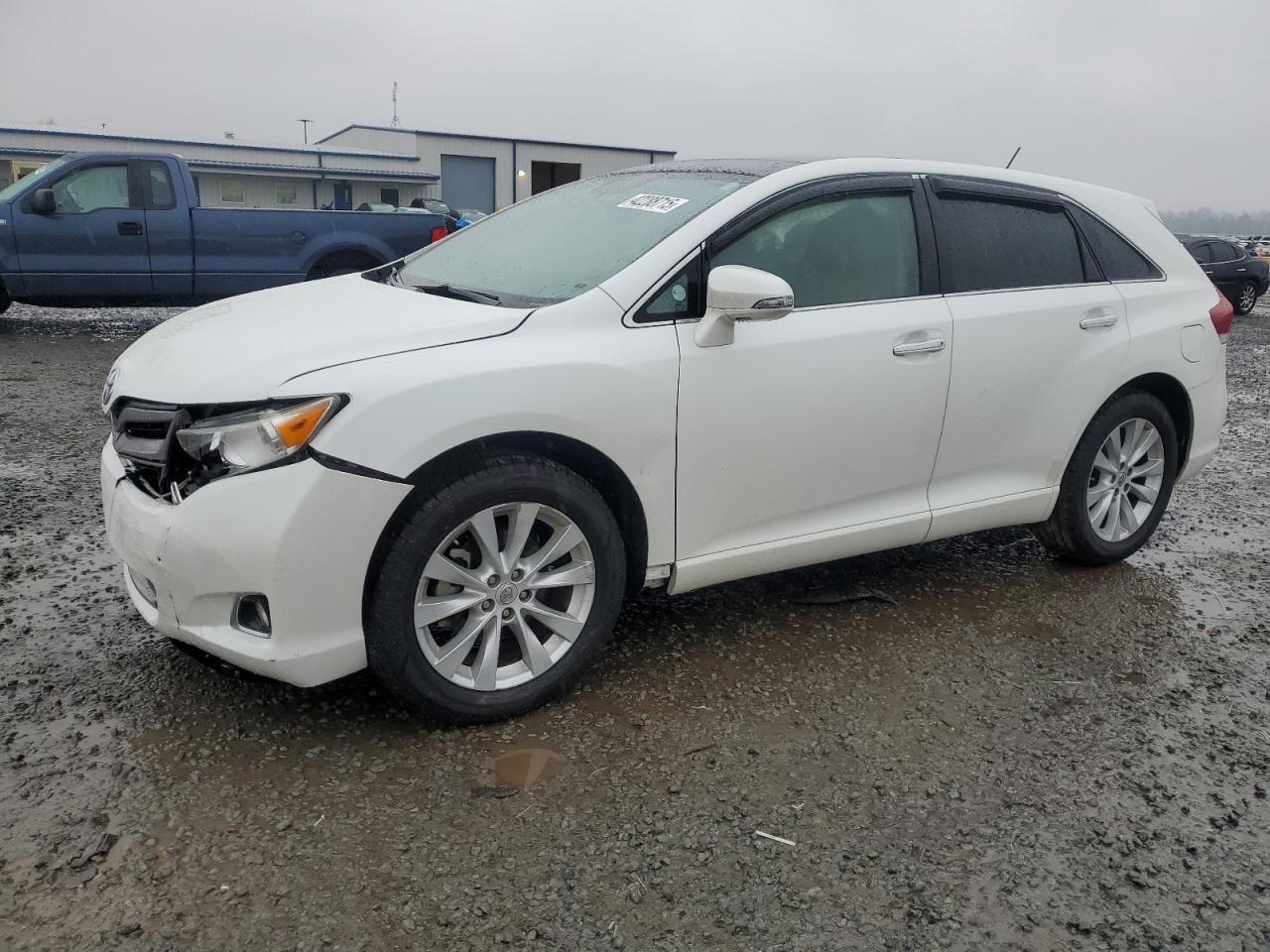 2013 Toyota Venza - Image 1