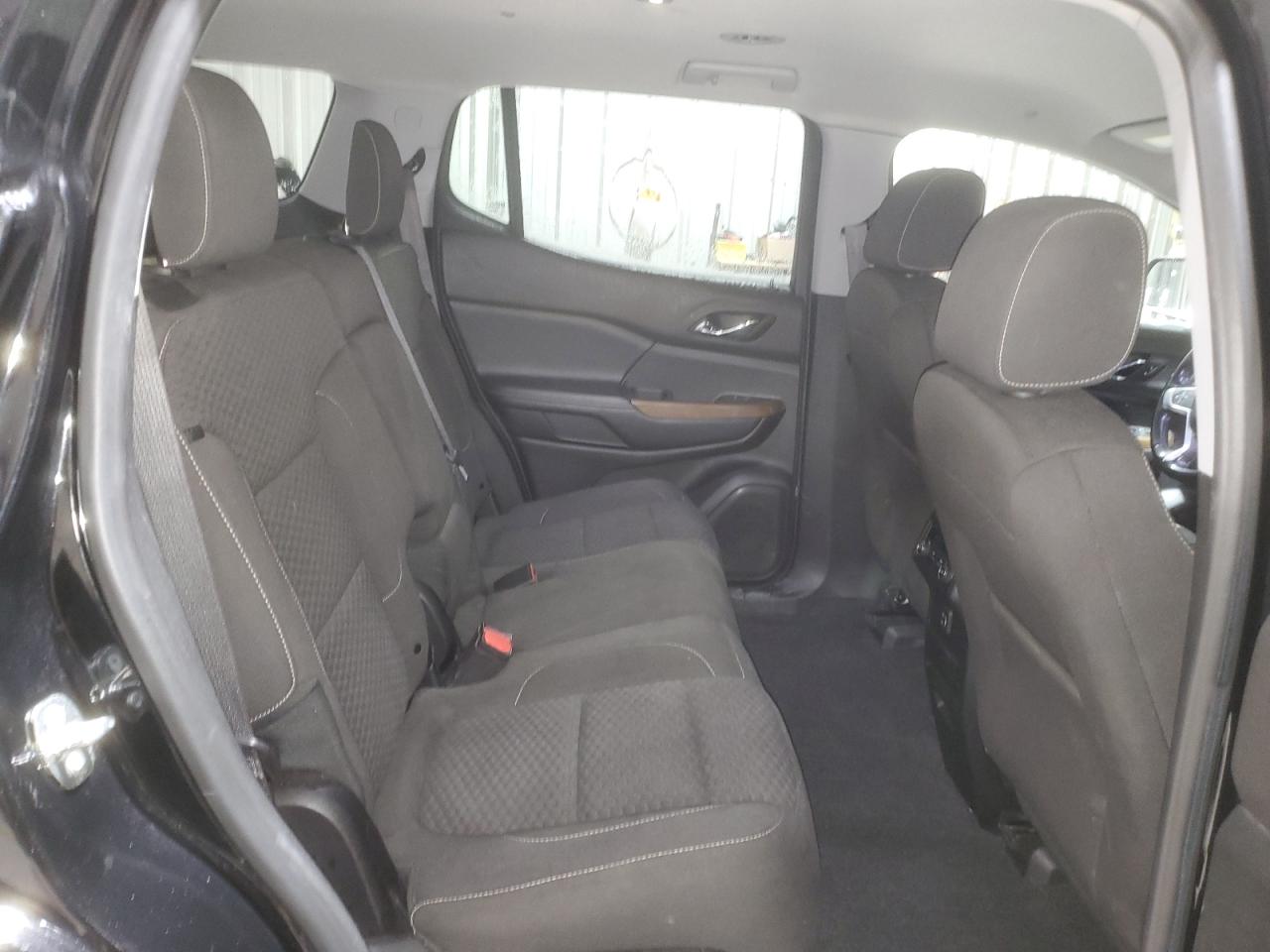 2019 GMC Acadia - Image 12