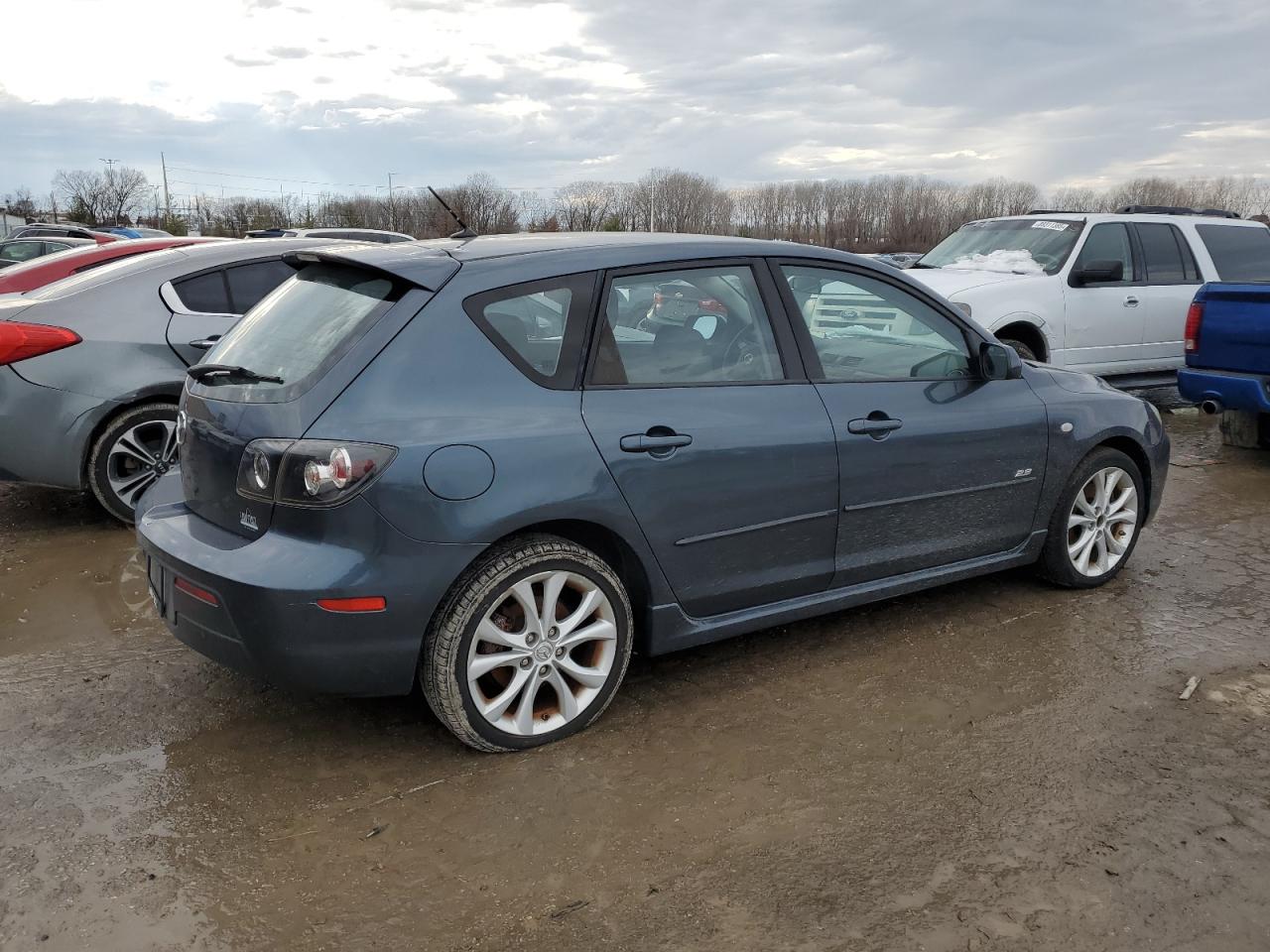 2009 Mazda 3 - Image 3