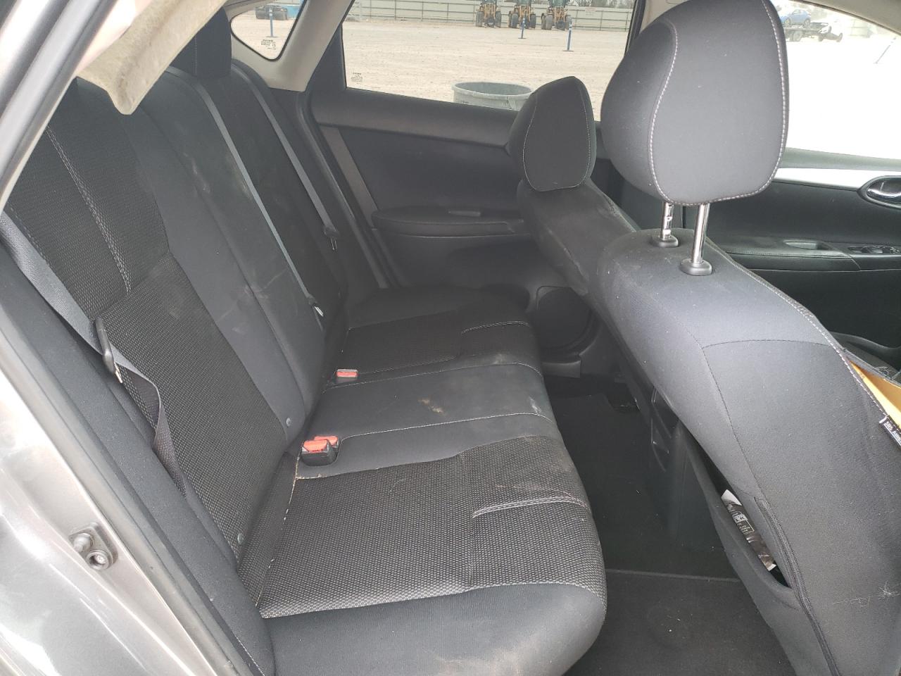2016 Nissan Sentra - Image 10