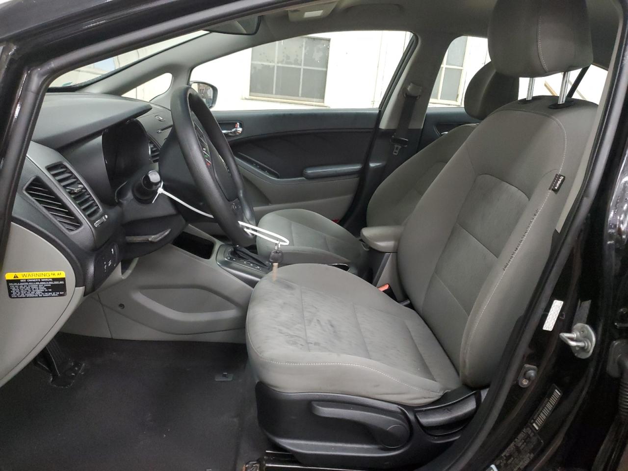 2015 Kia Forte - Image 7