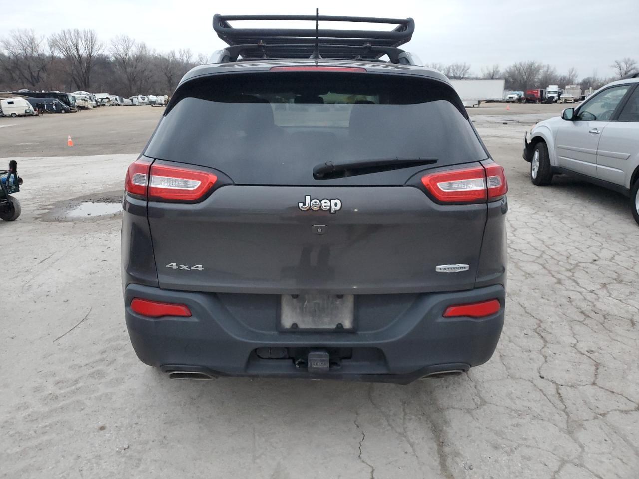 2015 Jeep Cherokee Latitude VIN: 1C4PJMCS5FW606772 Lot: 85462994