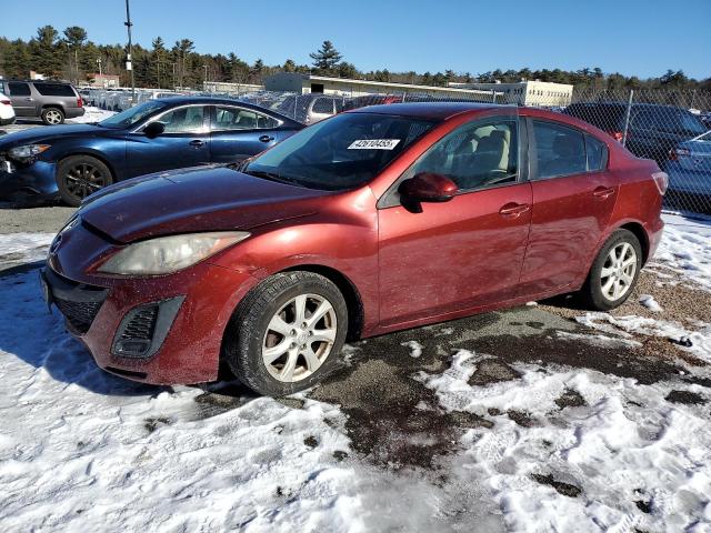 2011 Mazda 3 I na sprzedaż w Exeter, RI - Front End