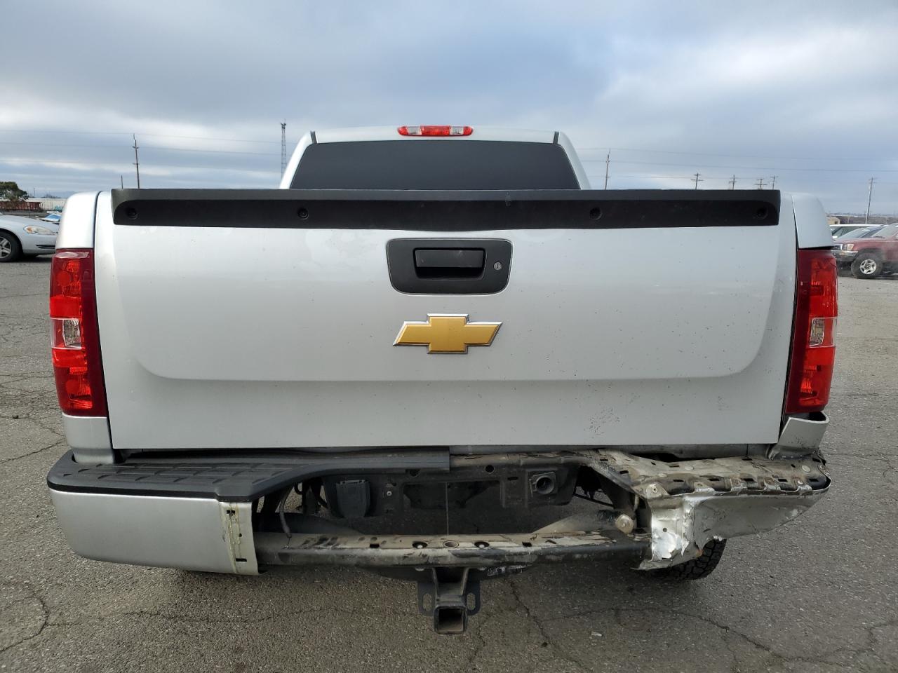 2013 Chevrolet Silverado - Image 6
