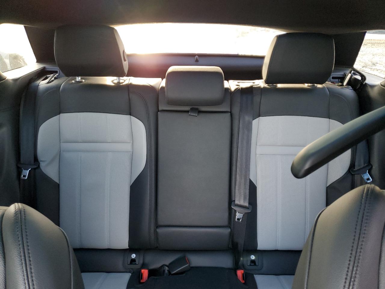 2023 Land Rover Range Rover - Image 10