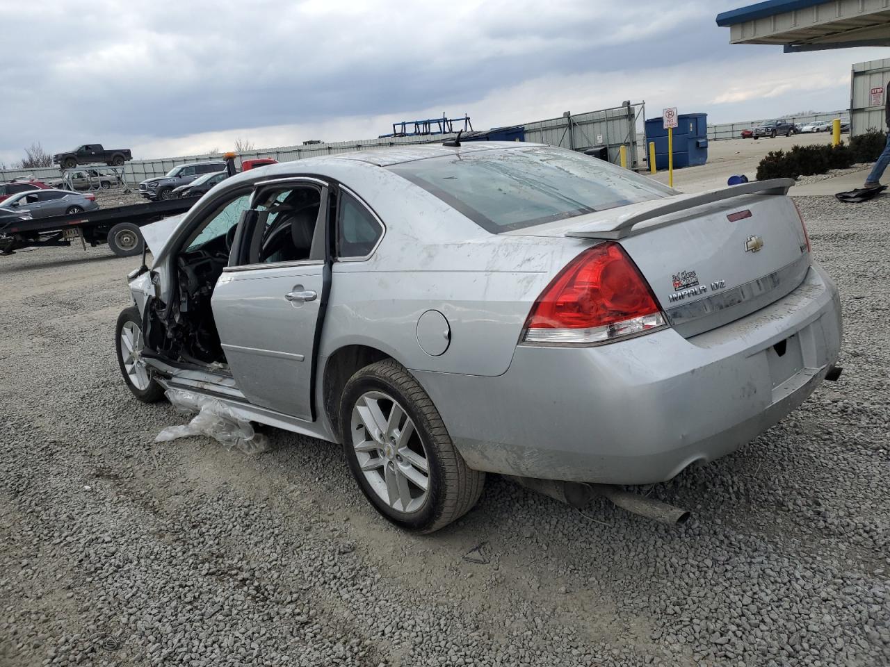 2010 Chevrolet Impala - Image 2