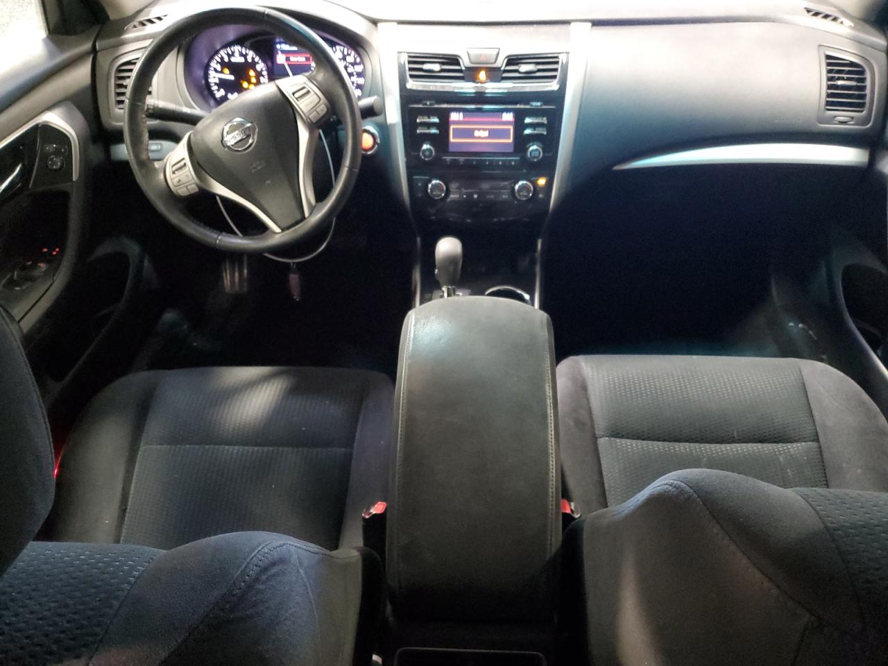 2014 Nissan Altima - Image 8