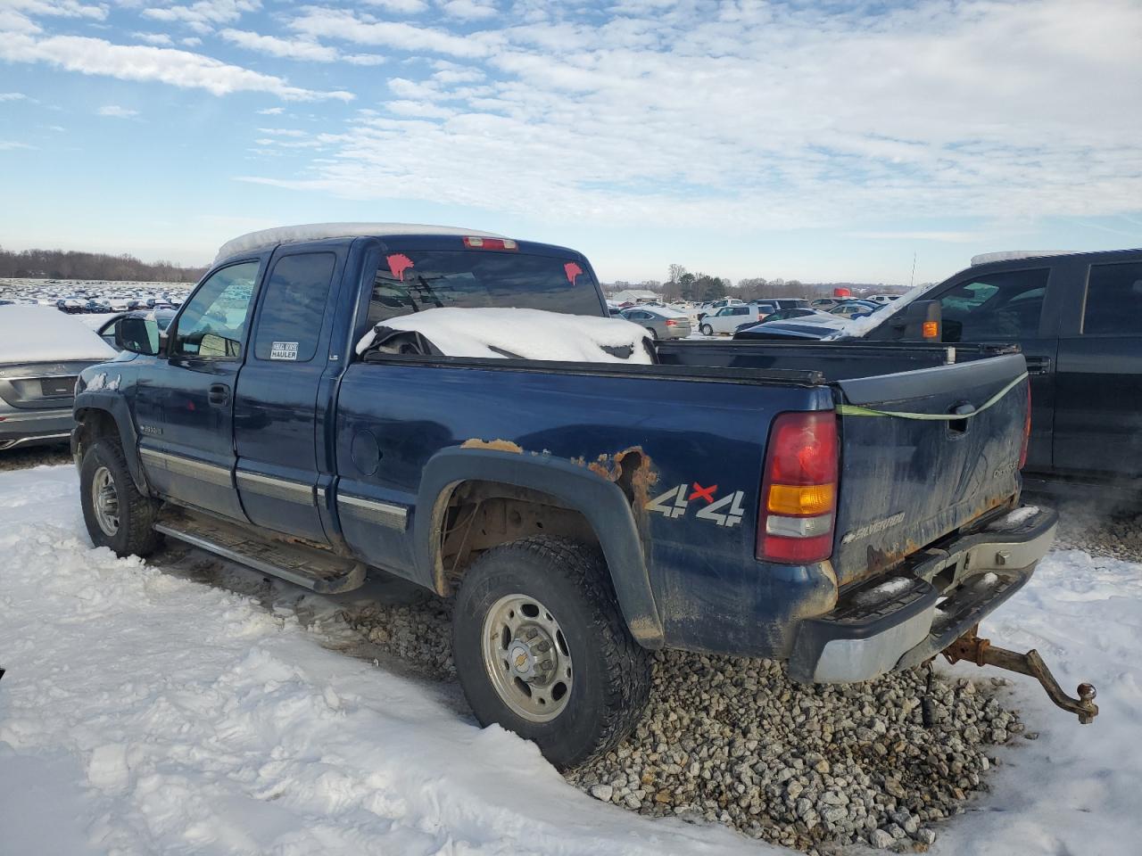 2001 Chevrolet Silverado - Image 2