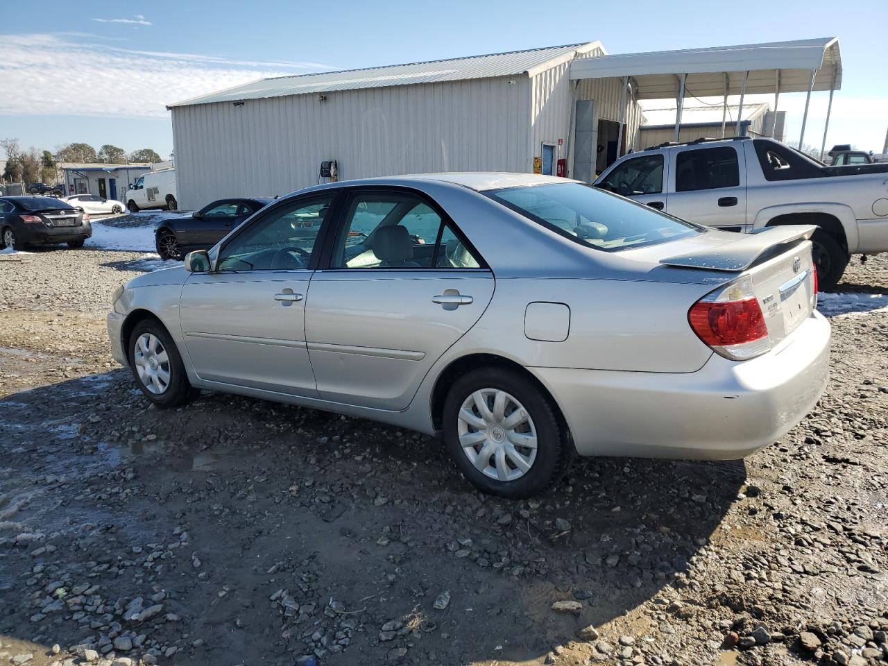 2005 Toyota Camry - Image 2