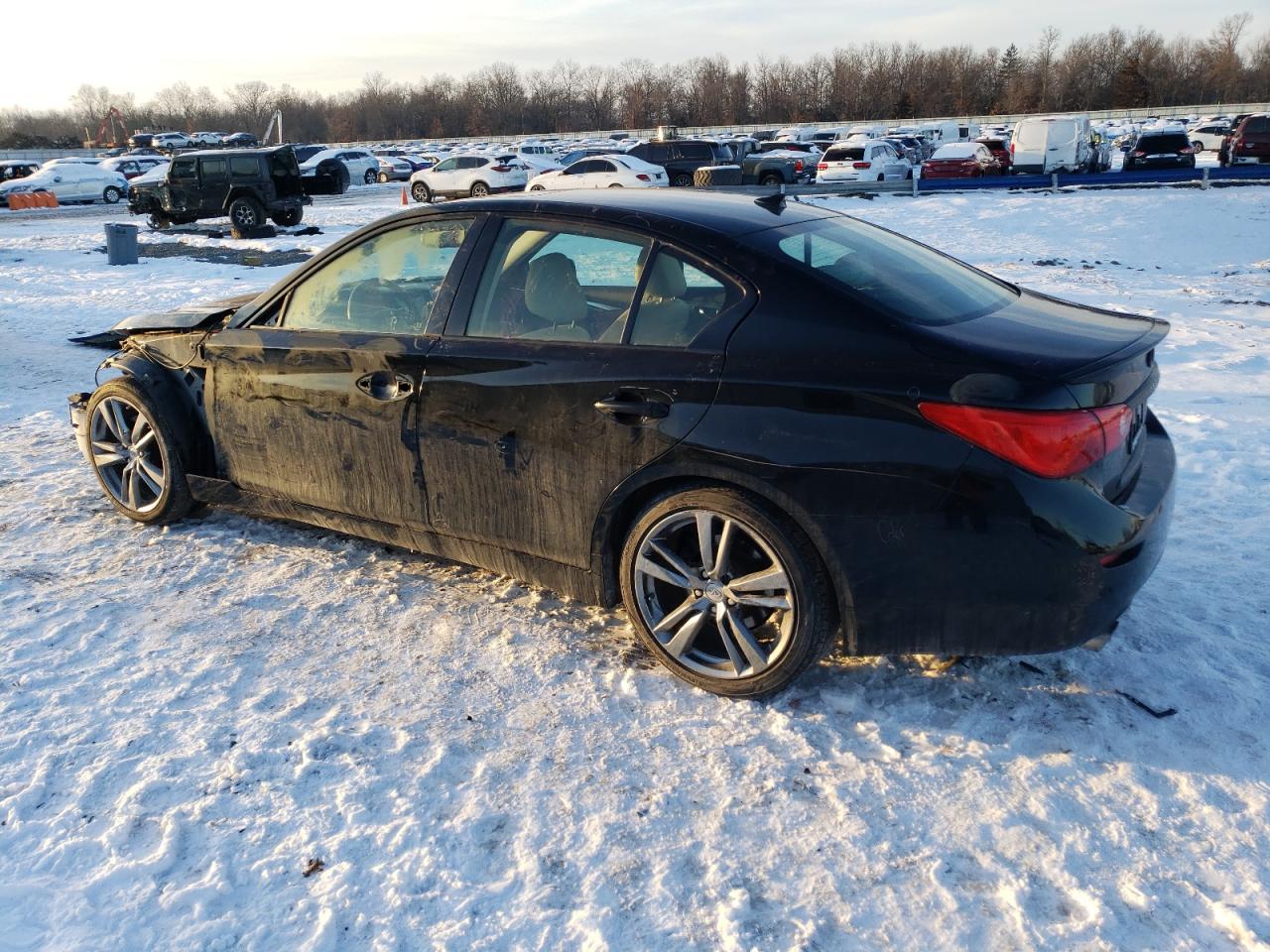 2016 Infiniti Q50 - Image 2