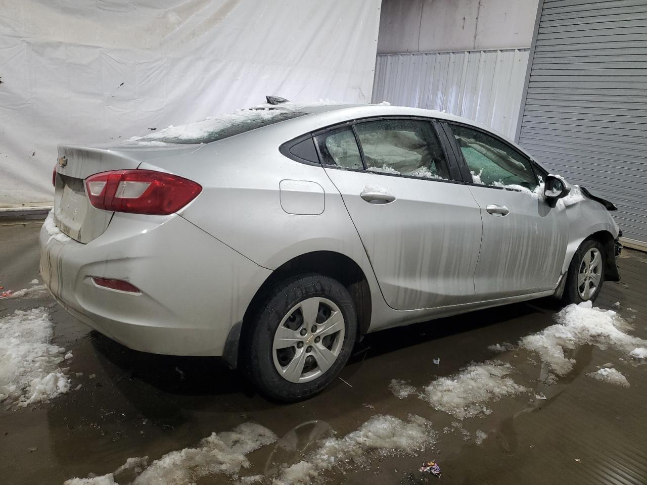 2017 Chevrolet Cruze - Image 3