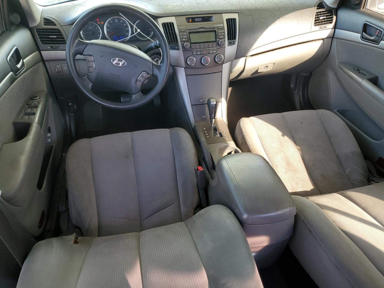 2010 Hyundai Sonata - Image 8