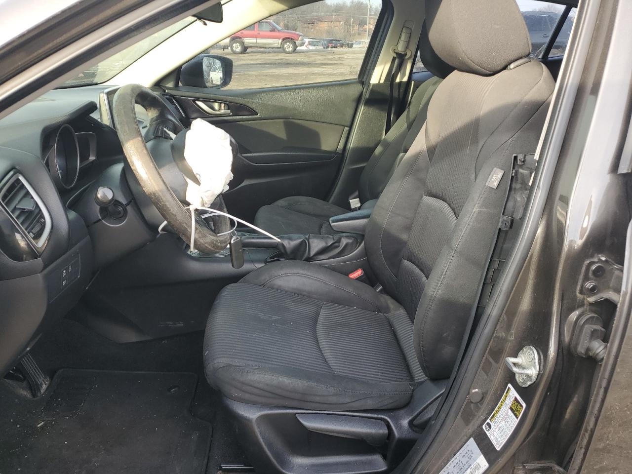 2016 Mazda 3 - Image 7