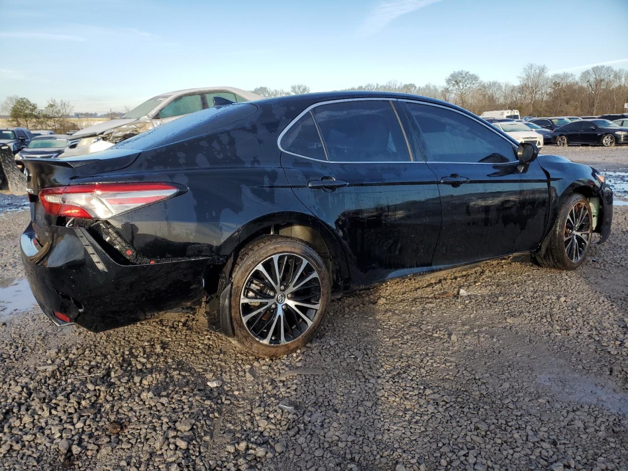 2019 Toyota Camry - Image 3