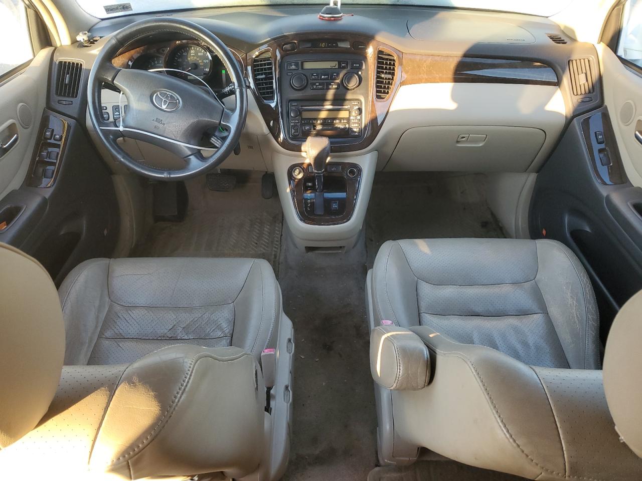2001 Toyota Highlander - Image 8