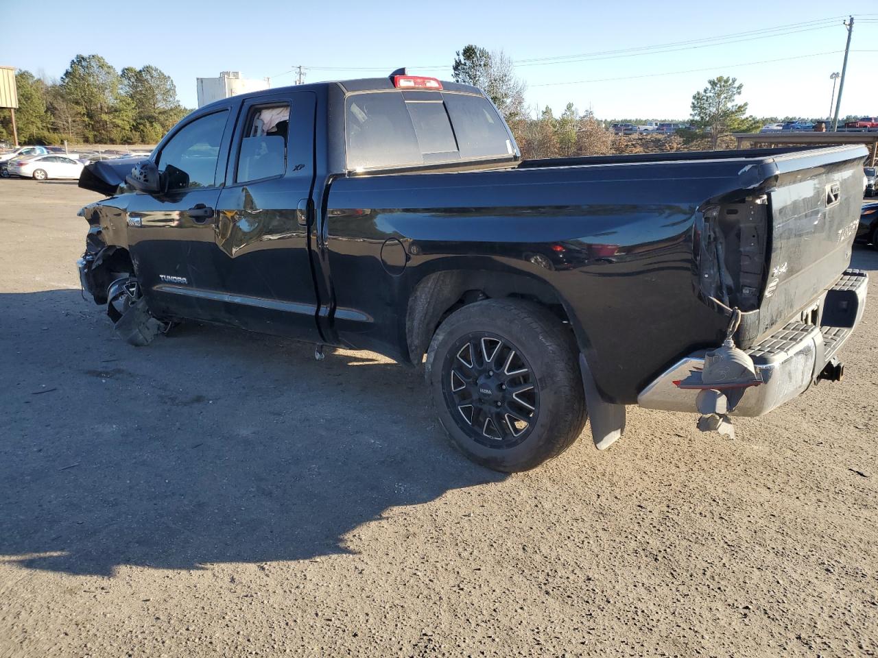 2020 Toyota Tundra - Image 2