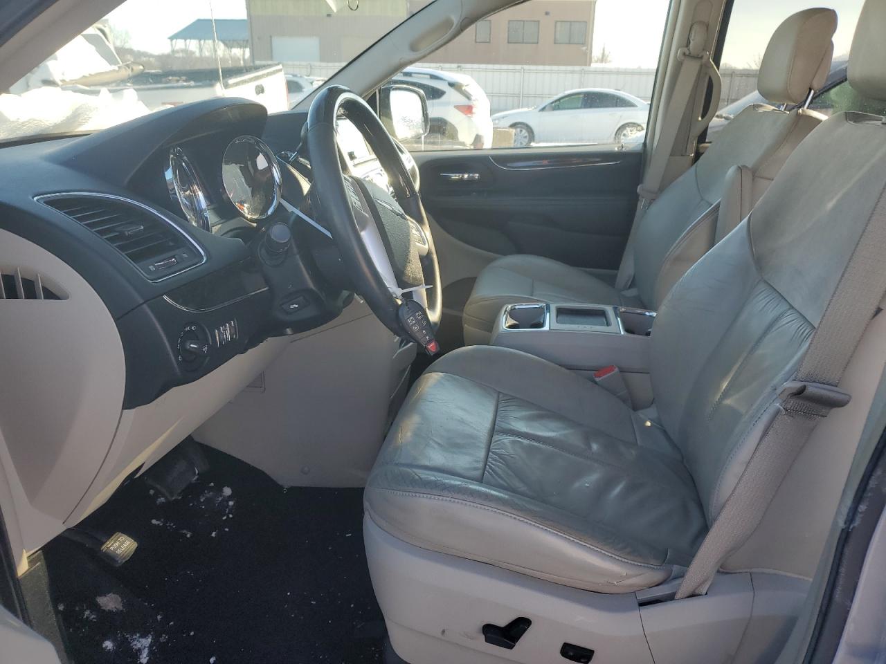 2016 Chrysler Town & Country Limited Platinum VIN: 2C4RC1GG2GR189614 Lot: 87894305