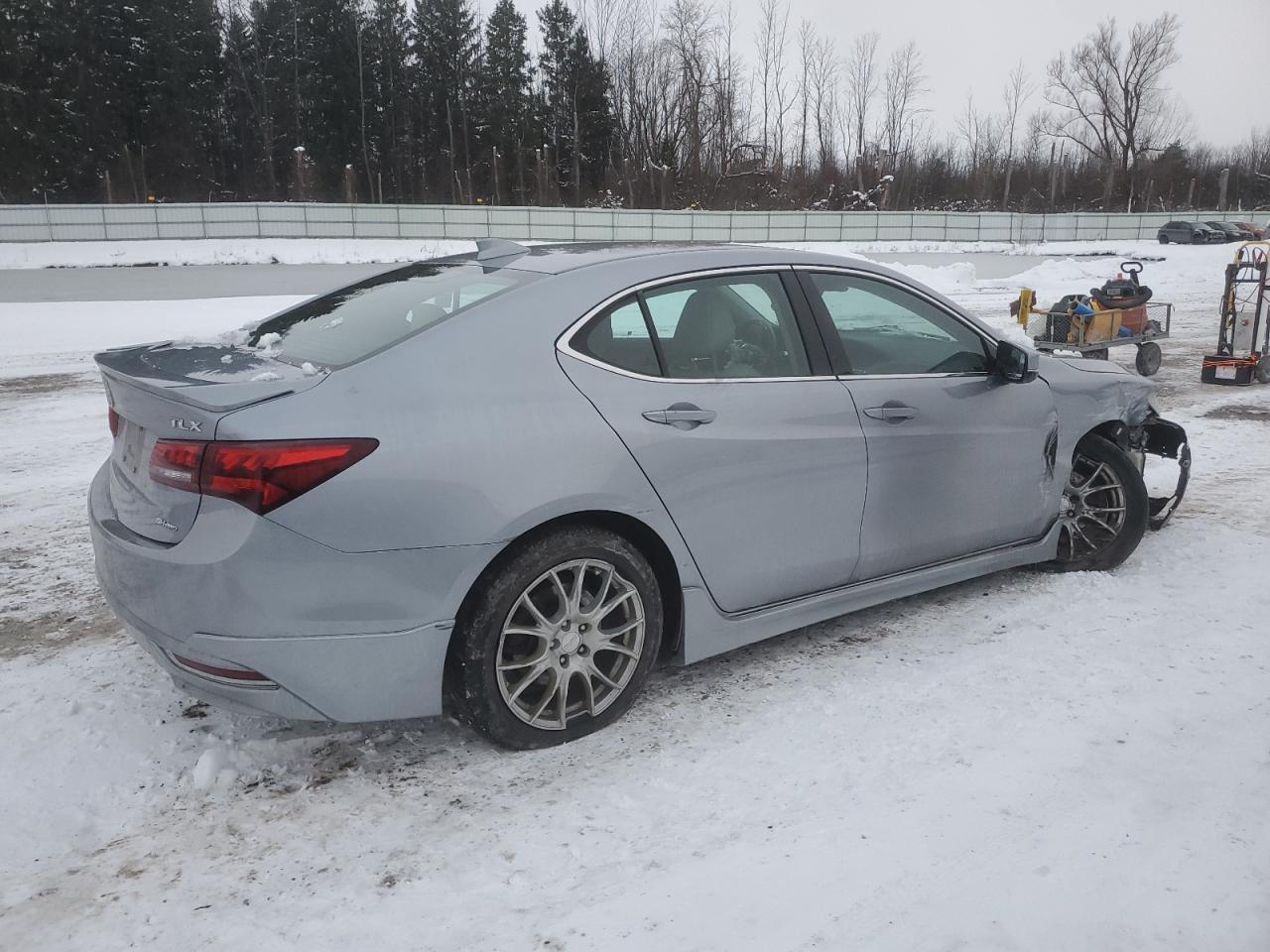 VIN 19UUB3F50FA002318 2015 ACURA TLX no.3