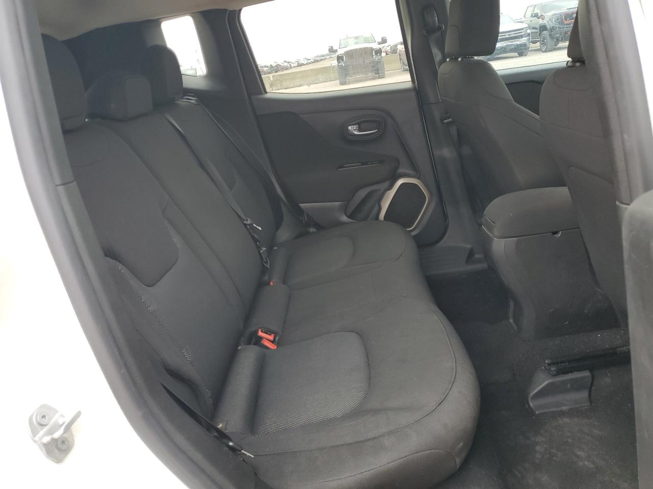 VIN ZACCJAABXHPF74336 2017 JEEP RENEGADE no.11