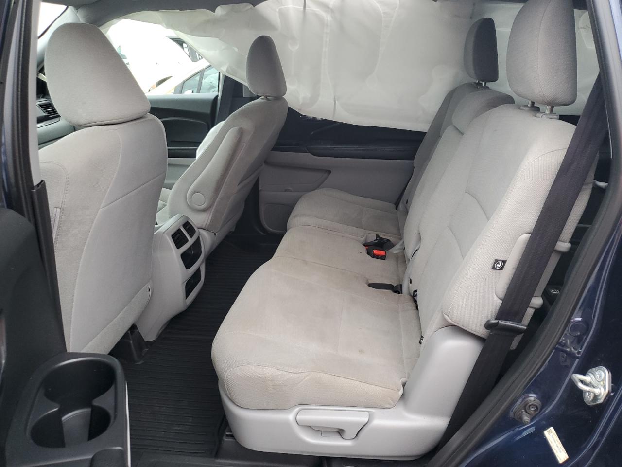 5FNYF6H11GB013739 HONDA PILOT 2016