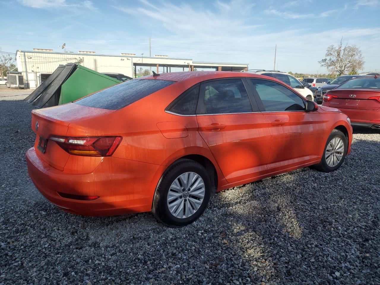 2019 Volkswagen Jetta - Image 3