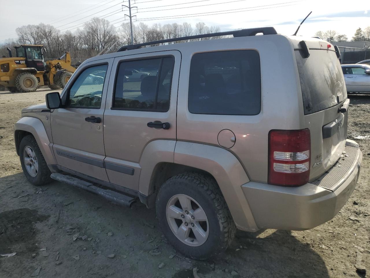 2010 Jeep Liberty (North America) - Image 2