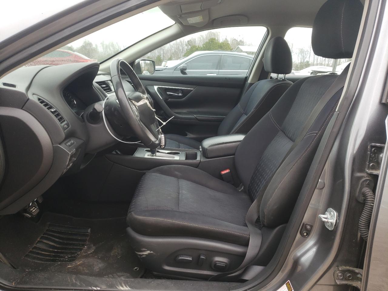 2017 Nissan Altima - Image 7