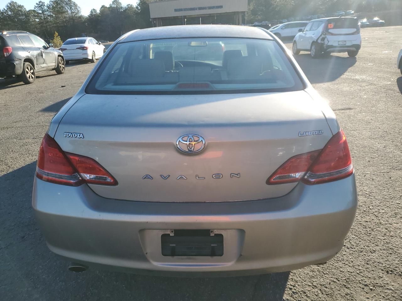 2006 Toyota Avalon Xl VIN: 4T1BK36BX6U085312 Lot: 42043845