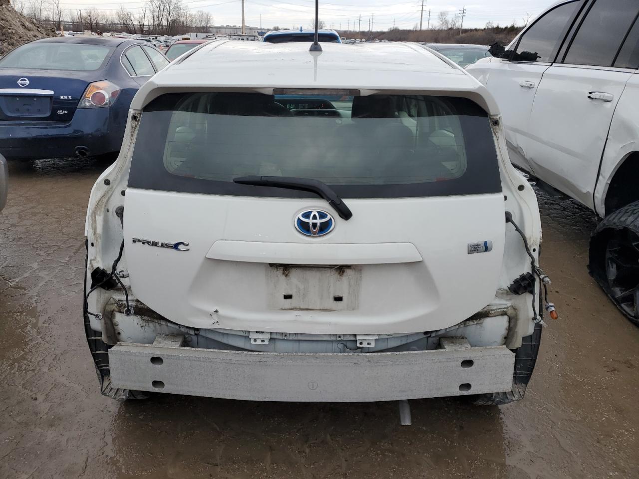 2012 Toyota Prius - Image 6
