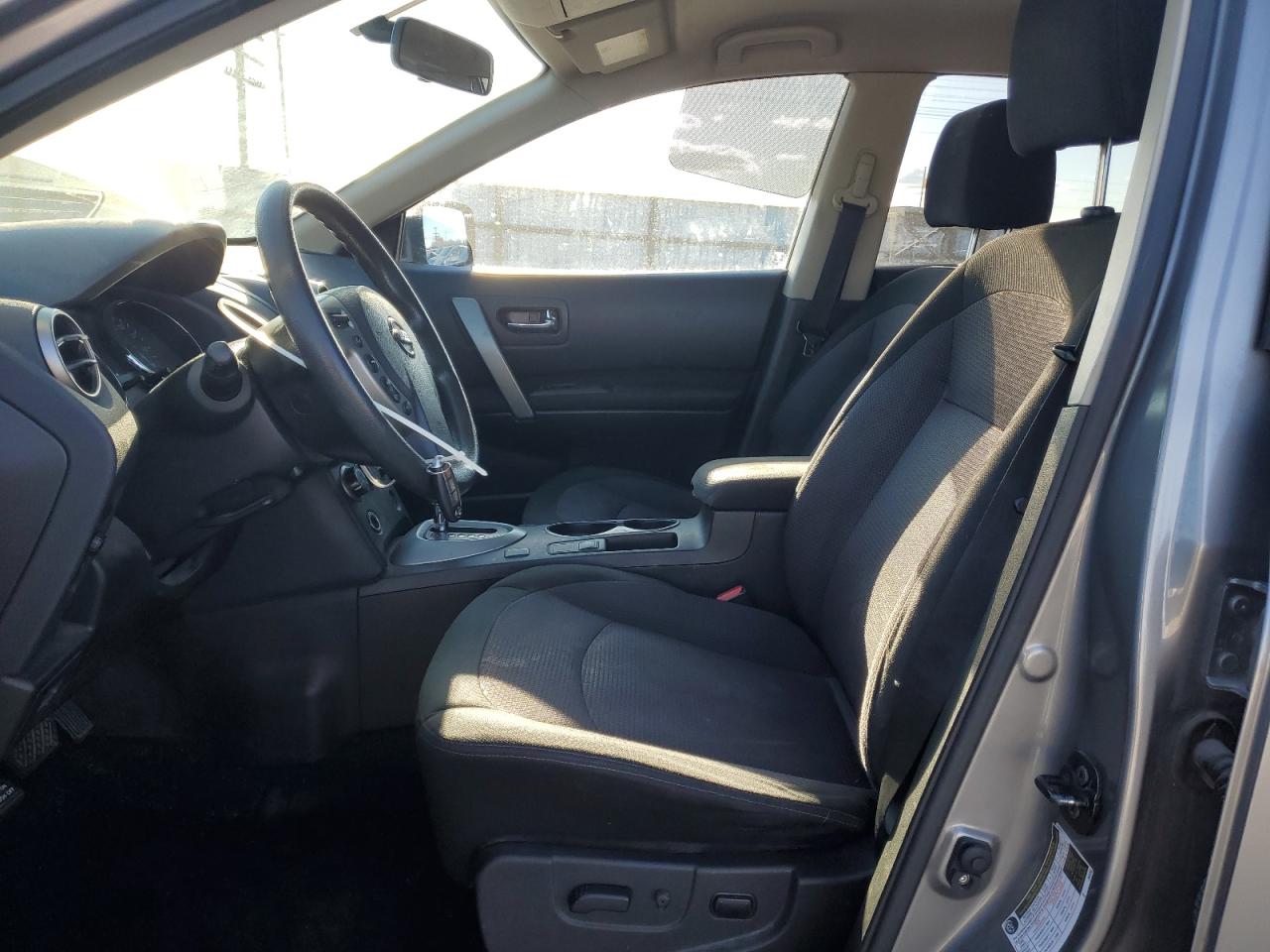 2013 Nissan Rogue - Image 7