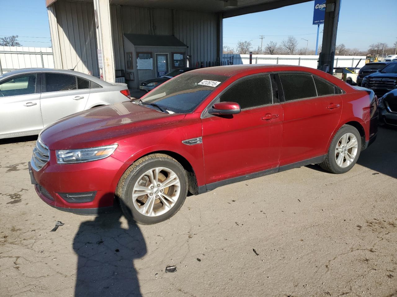 2015 Ford Taurus - Image 1