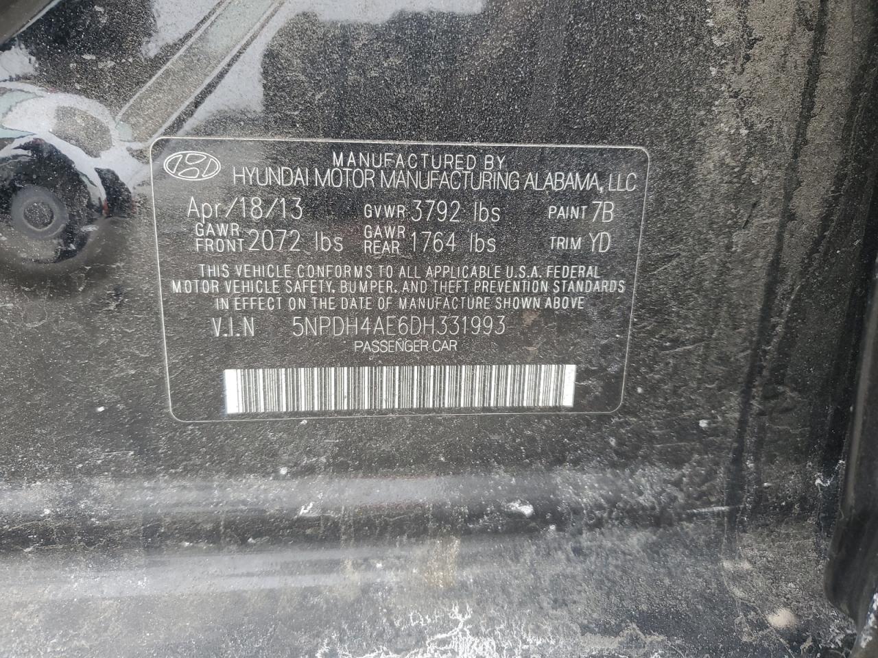 2013 Hyundai Elantra - Image 12