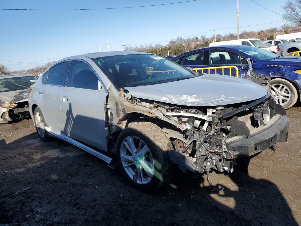 2015 Nissan Altima - Image 4