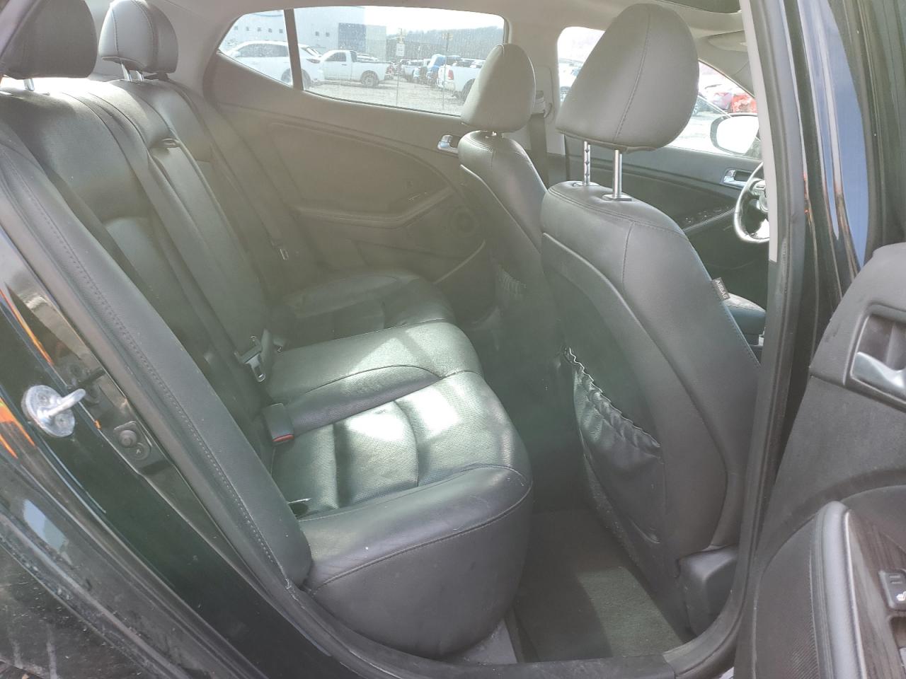 2015 Kia Optima - Image 10