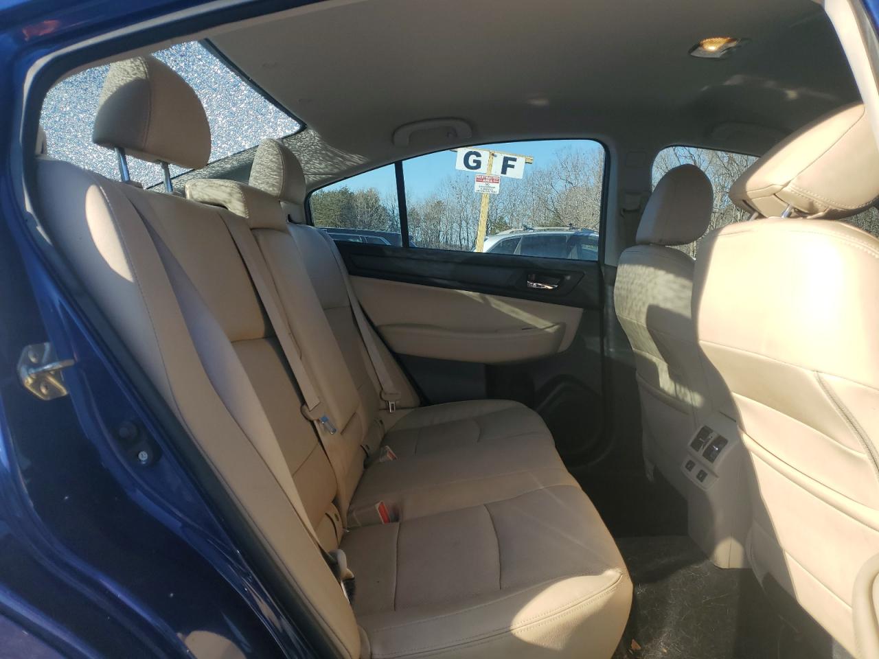 2016 Subaru Legacy - Image 10