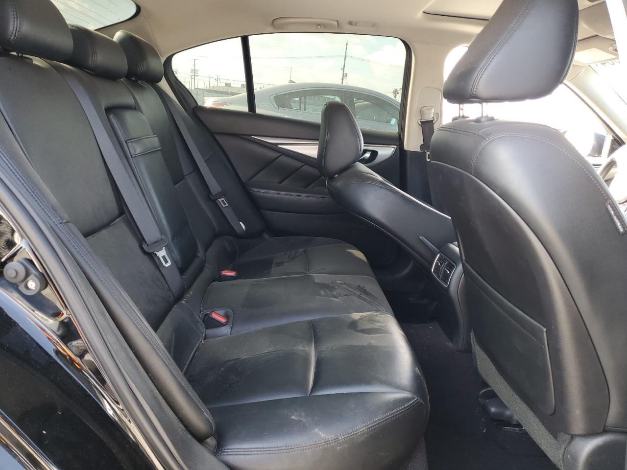 2021 Infiniti Q50 - Image 10