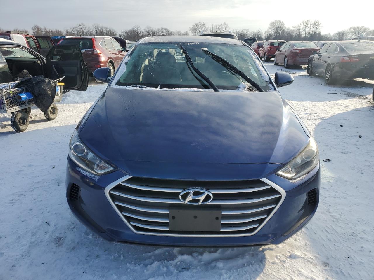 2018 Hyundai Elantra - Image 5