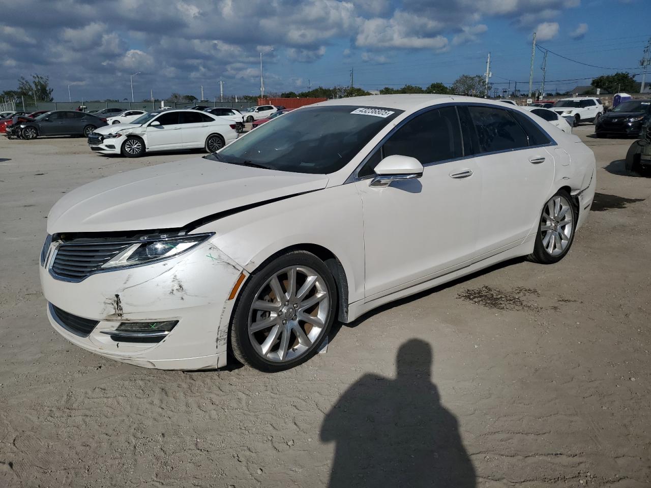 2016 Lincoln MKZ - Image 1