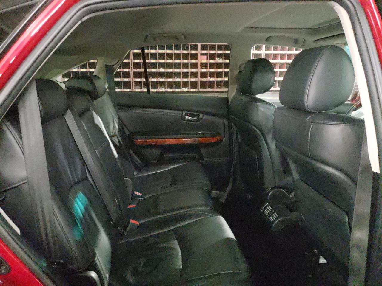 2009 Lexus RX - Image 10