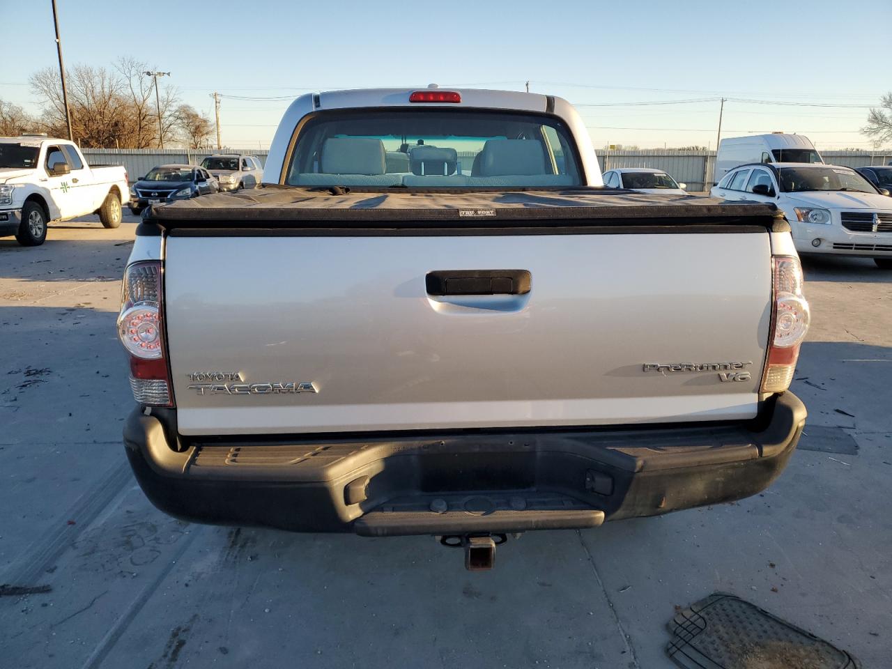 2010 Toyota Tacoma - Image 6