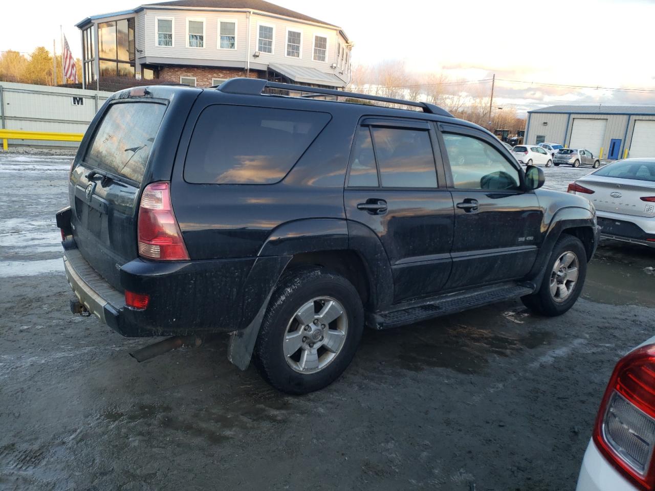 2004 Toyota 4Runner - Image 3