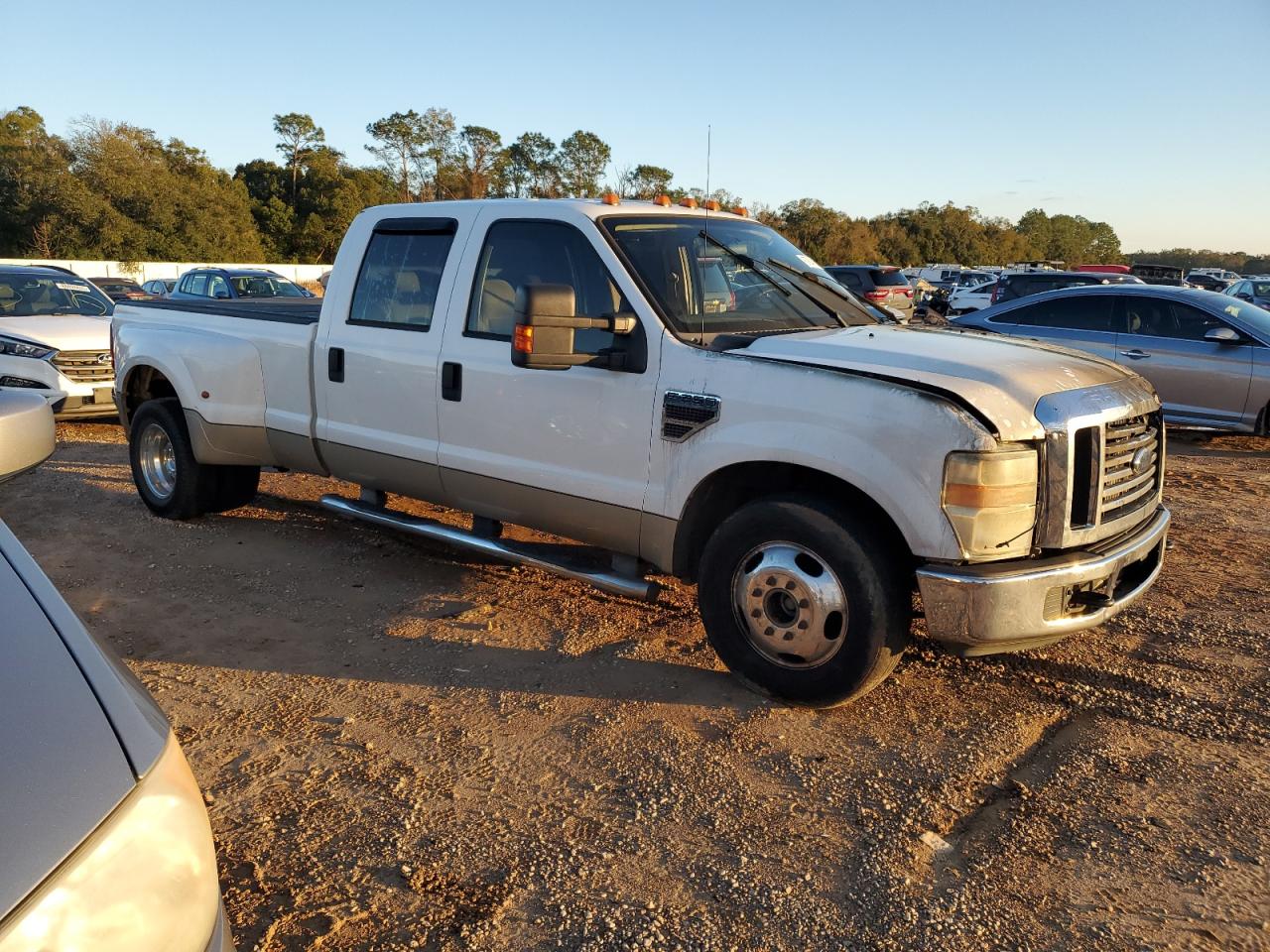 2008 Ford F350 - Image 4