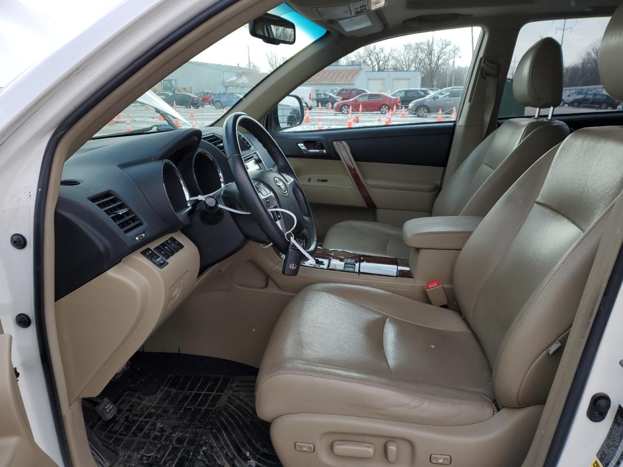 2013 Toyota Highlander - Image 7