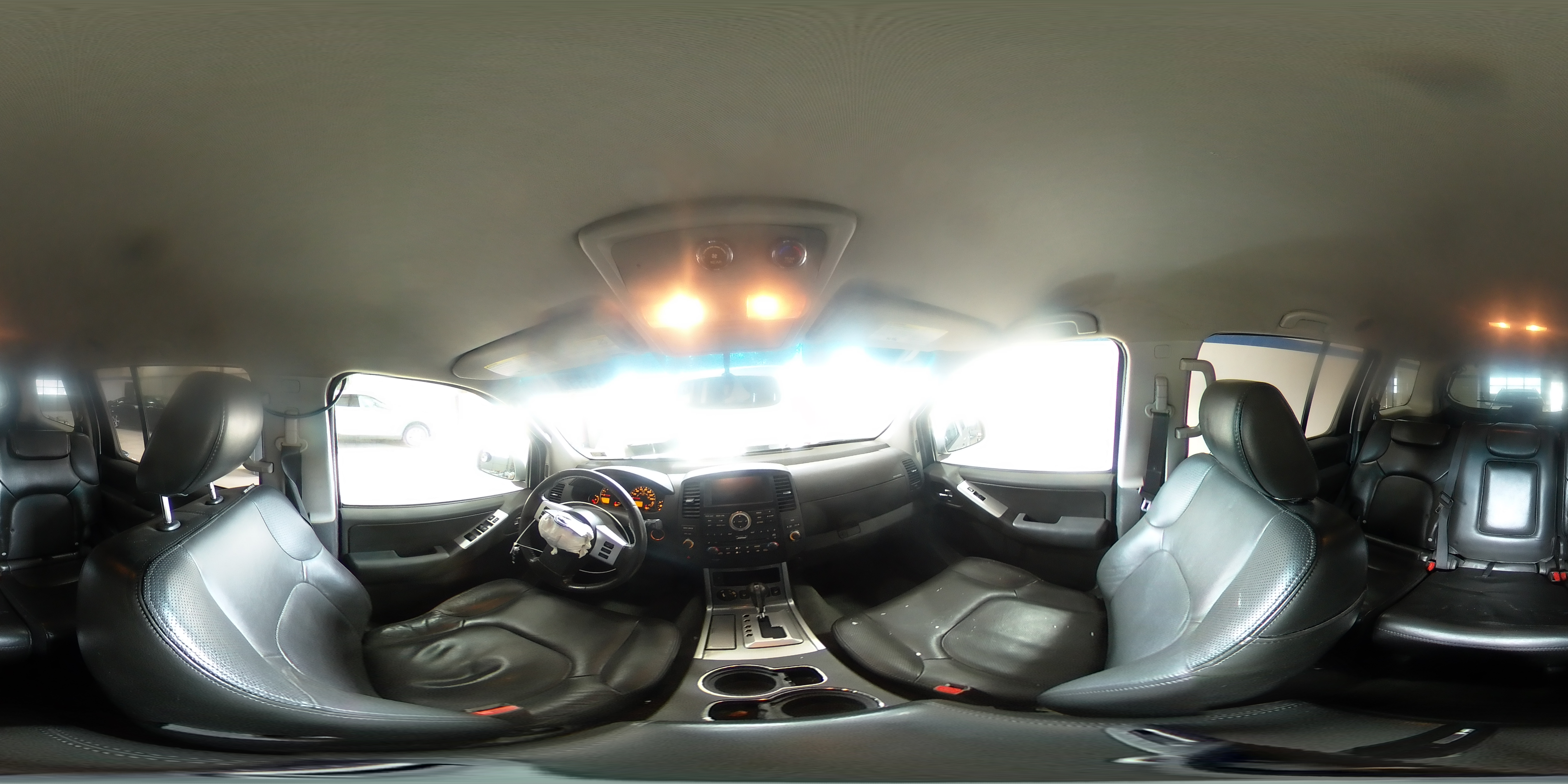 2011 Nissan Pathfinder - Image 14