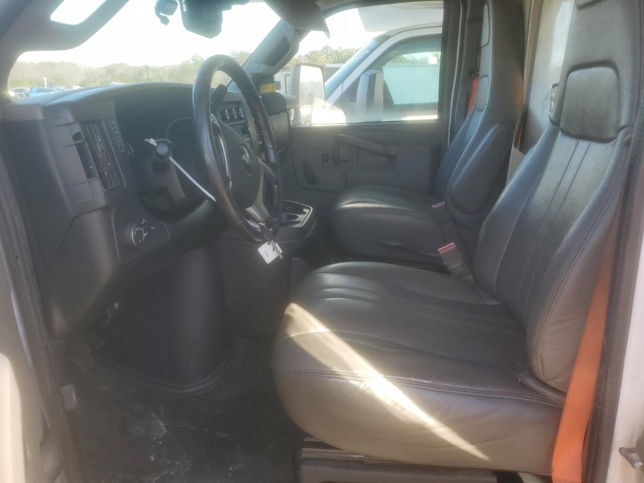 1HA3GTCG3KN000546 CHEVROLET EXPRESS 2019