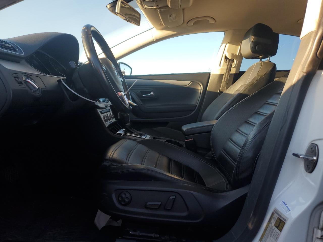 2013 Volkswagen Passat CC - Image 7
