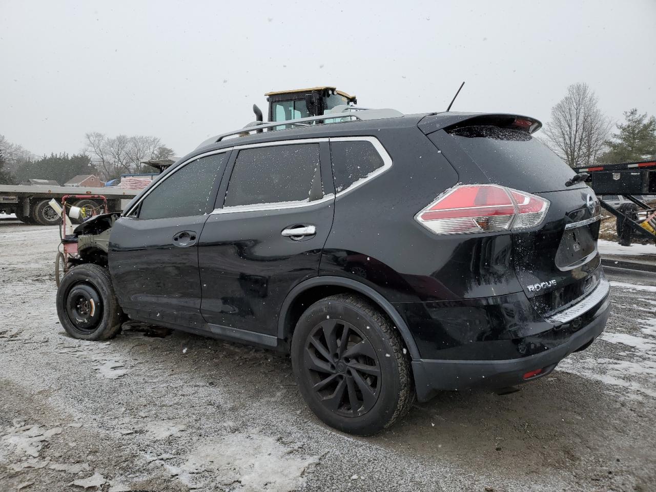 2015 Nissan Rogue - Image 2