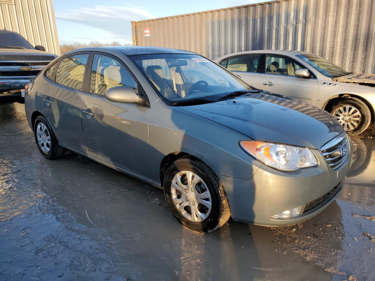 2010 Hyundai Elantra - Image 4