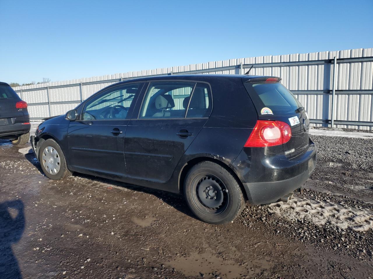 2006 Volkswagen Golf - Image 2